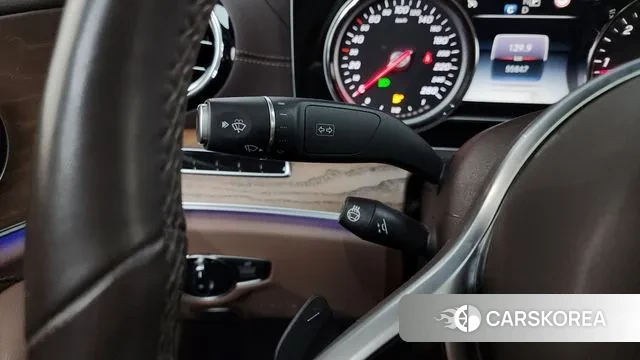 Mercedes-Benz E-Class W213 id 3498986 из Кореи 19