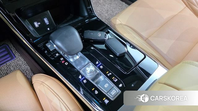 Kia K7 Premier Hybrid id 3899336 из Кореи 19