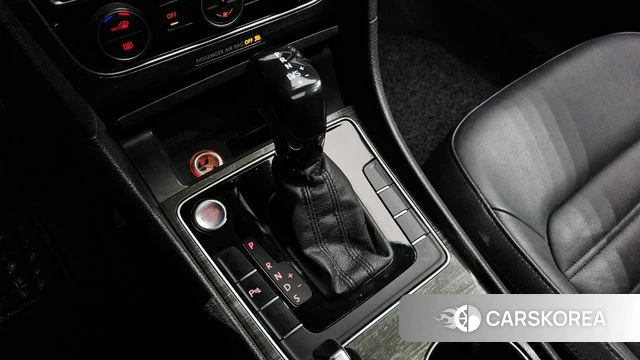 Volkswagen The New Passat id 3814333 из Кореи 19