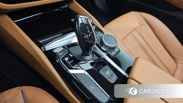 BMW 5 Series (G30) id 3500127 из Кореи 19