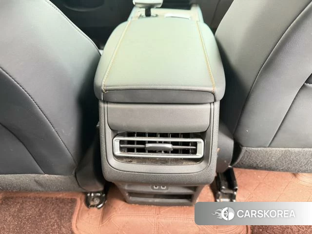 Chang'an CS75 id 4400083 из Китая 23