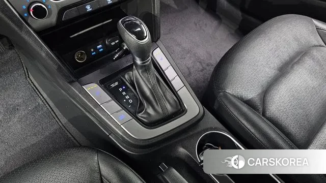 Hyundai Avante AD id 3728694 из Кореи 19