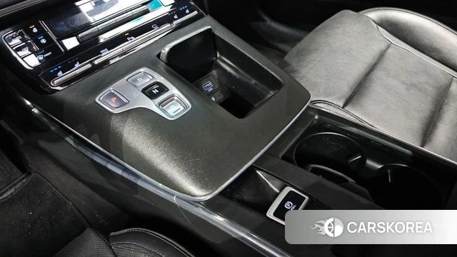 Hyundai The New Grandeur IG id 4384056 из Кореи 19