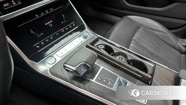 Audi A6 (C8) id 3459241 из Кореи 19