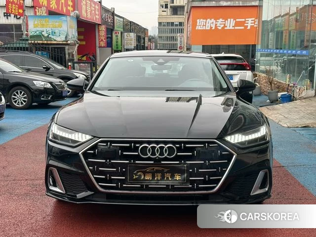 Audi A7L id 4272319 из Китая 12