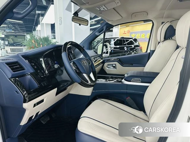 Toyota Hiace id 4239633 из Китая 9