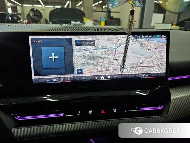 BMW 5 Series (G60) id 3031500 из Кореи 9