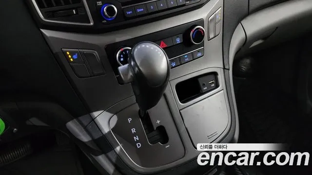 Hyundai The New Grand Starex id 2928107 из Кореи 19
