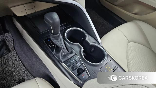 Toyota Camry (XV70) id 4185986 из Кореи 29