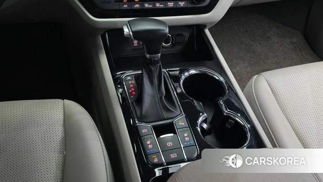 Kia The New Carnival id 4750880 из Кореи 19