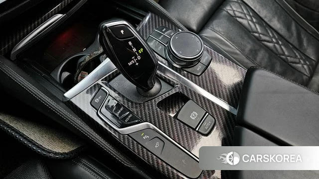 BMW 5 Series (G30) id 3829219 из Кореи 19