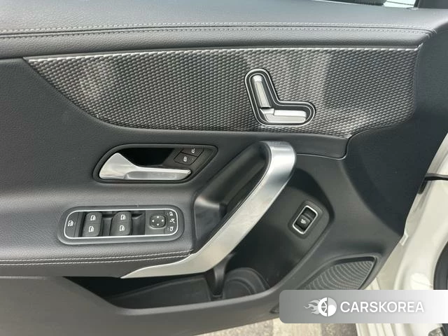 Mercedes-Benz Class A id 4328449 из Китая 24