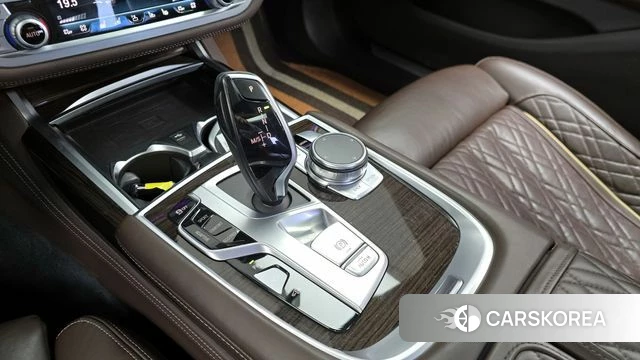 BMW 7 Series (G11) id 3852975 из Кореи 19