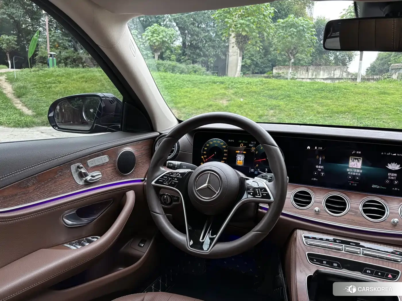 Mercedes-Benz E-Class id 4546042 из Китая 16