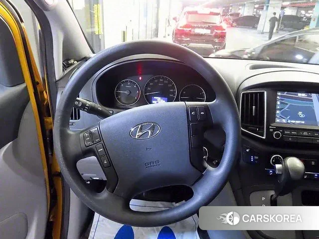 Hyundai The New Grand Starex id 3646919 из Кореи 19