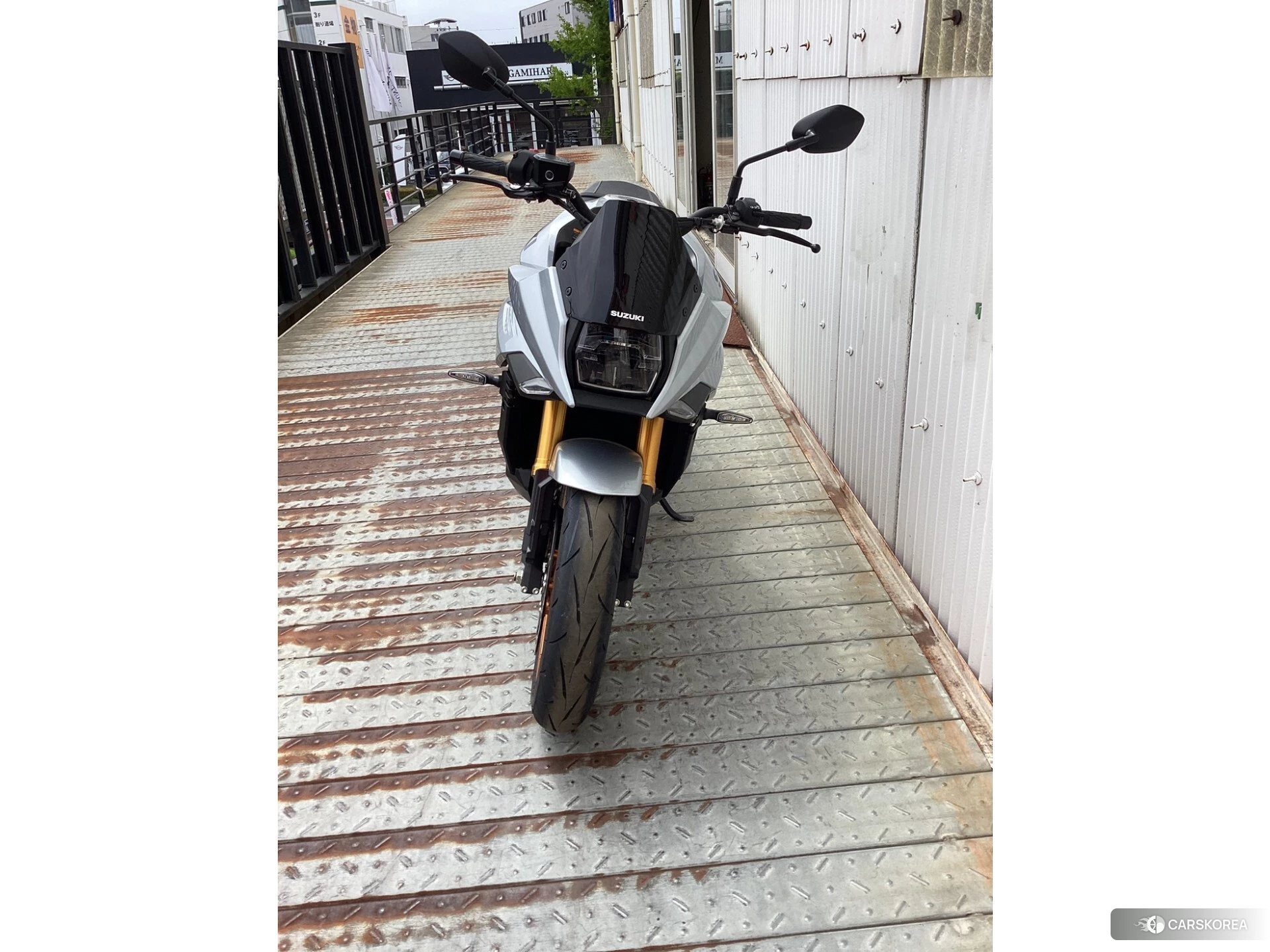 Suzuki GSX-S1000S Katana id 3947953 из Японии 10