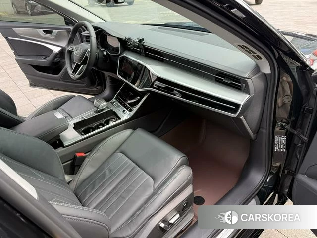 Audi A6L id 4298330 из Китая 9