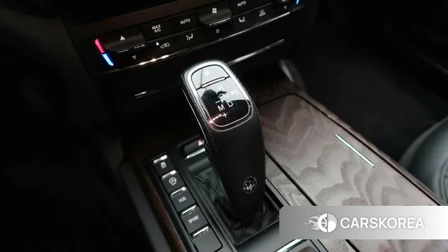 Maserati Ghibli id 3453133 из Кореи 19