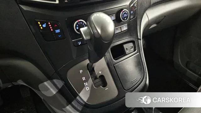 Hyundai The New Grand Starex id 3351244 из Кореи 19