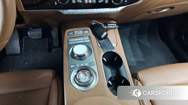 Genesis GV70 id 3487333 из Кореи 19