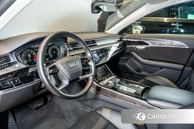 Audi A8 id 4275463 из Китая 17