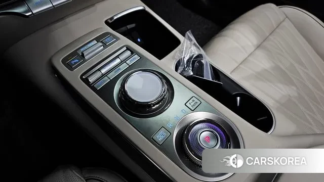 Genesis GV70 id 3600421 из Кореи 19