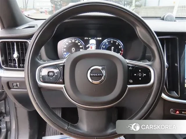 Volvo S60 3rd generation id 3703379 из Кореи 18