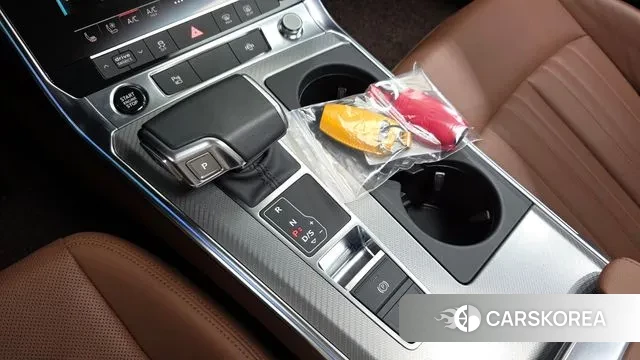 Audi A6 (C8) id 3395592 из Кореи 19