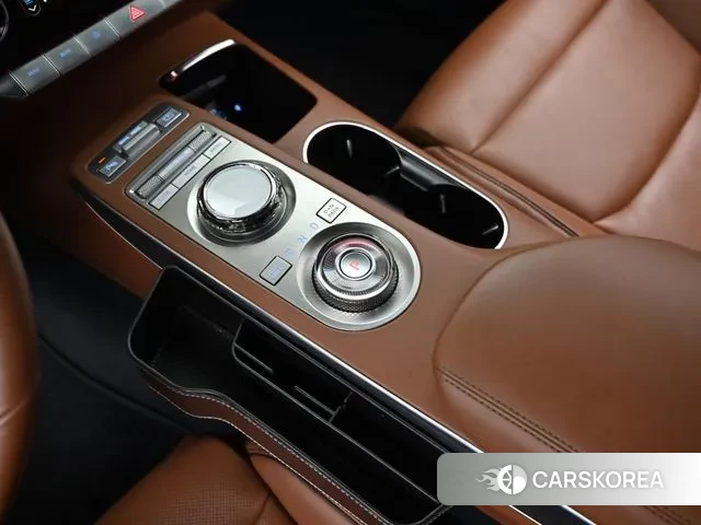 Genesis GV70 id 2993532 из Кореи 19