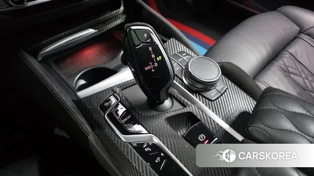 BMW 5 Series (G30) id 3044027 из Кореи 19