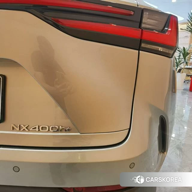 Lexus NX PHEV id 4262559 из Китая 9