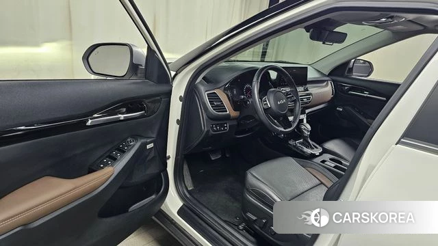 Kia Seltos id 4631457 из Кореи 37