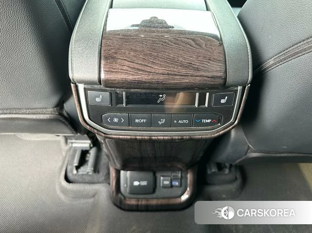 Toyota Highlander id 4262193 из Китая 17
