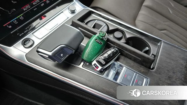 Audi A7 (4K) id 3860615 из Кореи 19