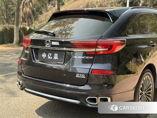 Honda Crown Road id 4242211 из Китая 18