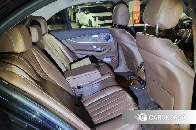 Mercedes-Benz E-Class W213 id 3727992 из Кореи 19