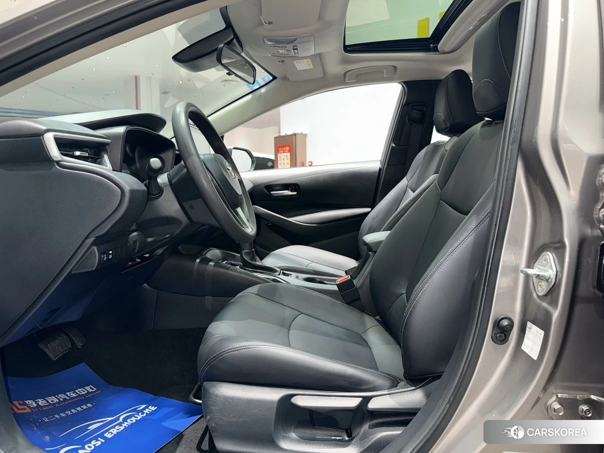Toyota Corolla id 4468124 из Китая 30