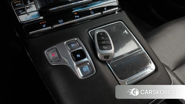 Hyundai The New Grandeur IG id 4370654 из Кореи 32