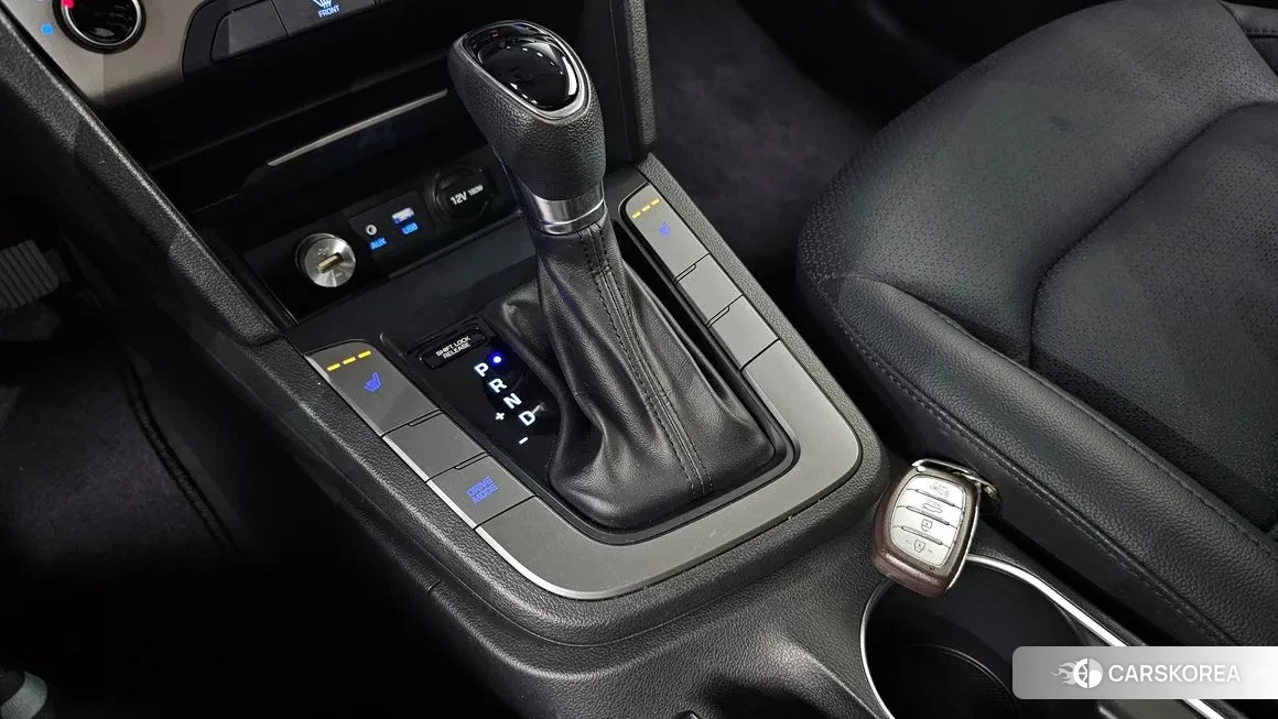 Hyundai Avante AD id 1716959 из Кореи 19