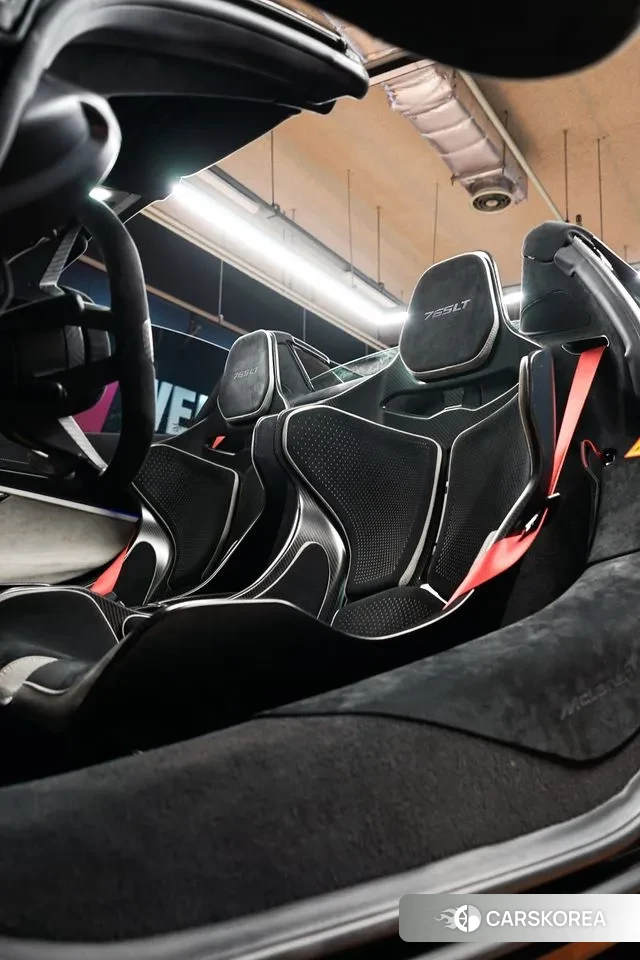 McLaren 765LT id 3068590 из Кореи 11