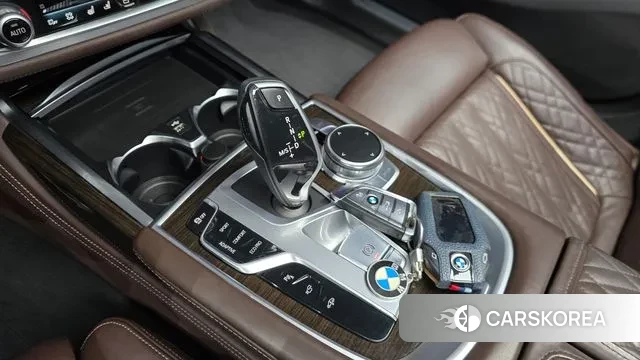 BMW 7 Series (G11) id 3478863 из Кореи 19