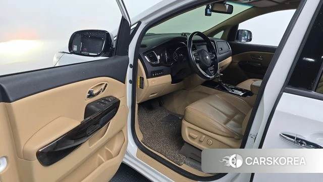 Kia The New Carnival id 4836868 из Кореи 29