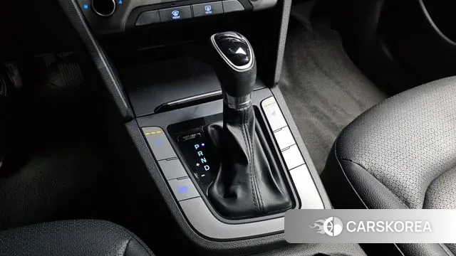 Hyundai Avante AD id 3145161 из Кореи 19