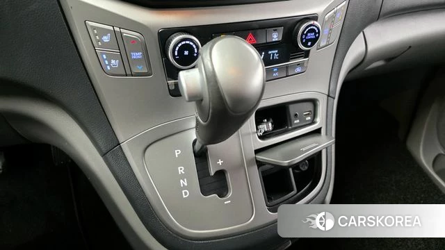 Hyundai The New Grand Starex id 3917535 из Кореи 19