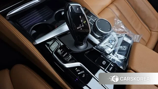 BMW 5 Series (G30) id 3498231 из Кореи 19