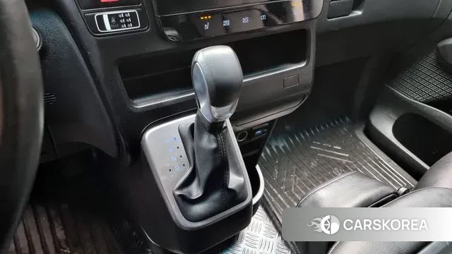 Hyundai Staria id 3670490 из Кореи 19