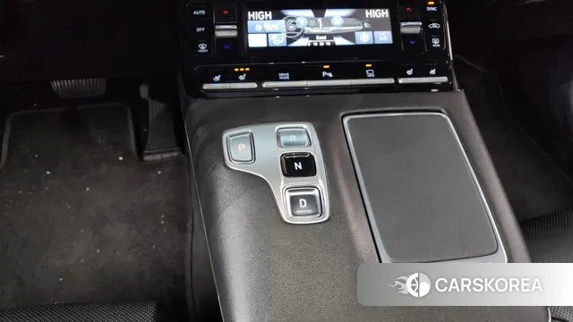 Hyundai The New Grandeur IG Hybrid id 3529168 из Кореи 19