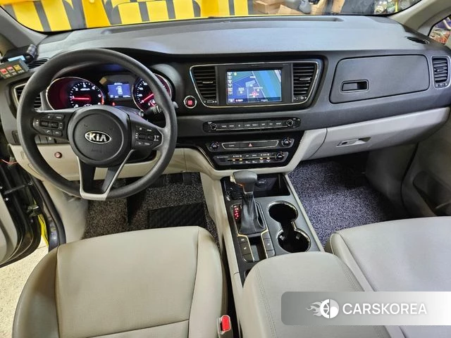 Kia The New Carnival id 4637875 из Кореи 19