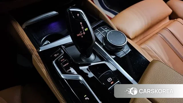 BMW 5 Series (G30) id 3354960 из Кореи 19