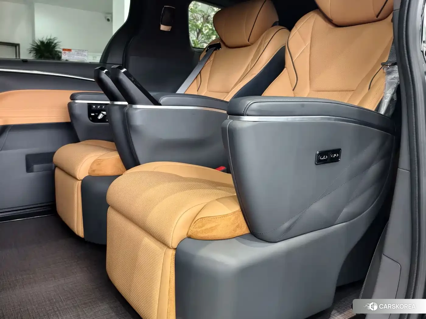 Toyota Grevia id 4577610 из Китая 12